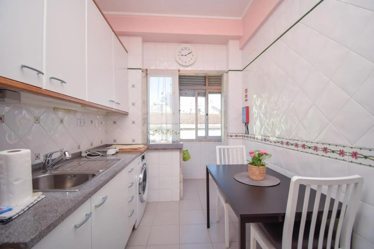 Cozy And Family Apartment Lisboa