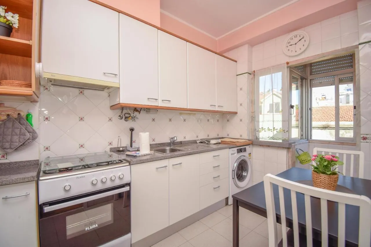 Cozy And Family Apartment Lisboa